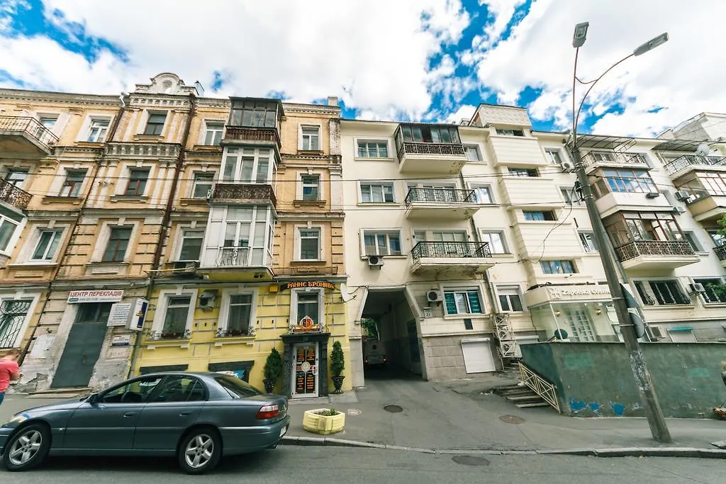 Apartment On Khreshchatyk 基輔
